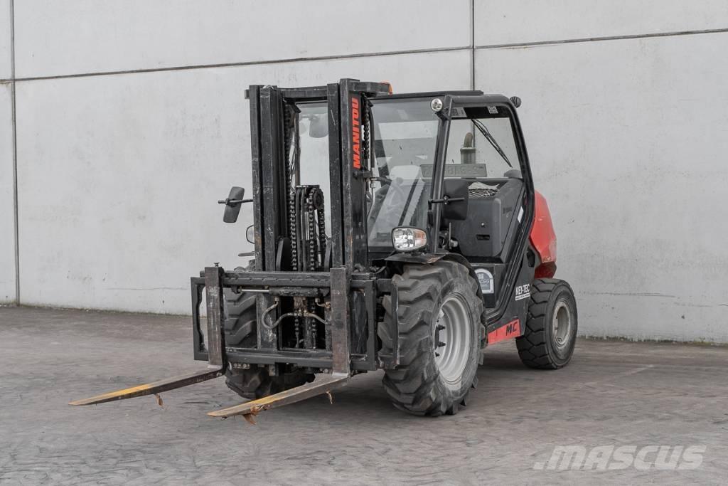 Manitou MC 30-4 柴油叉车