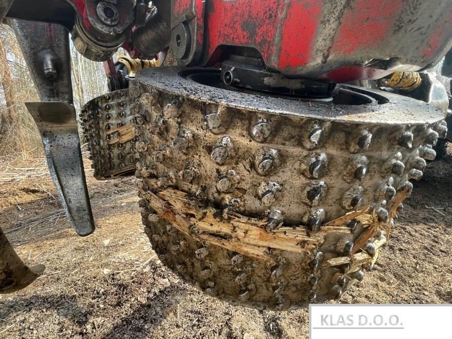 Valmet 911 6X6 收割机