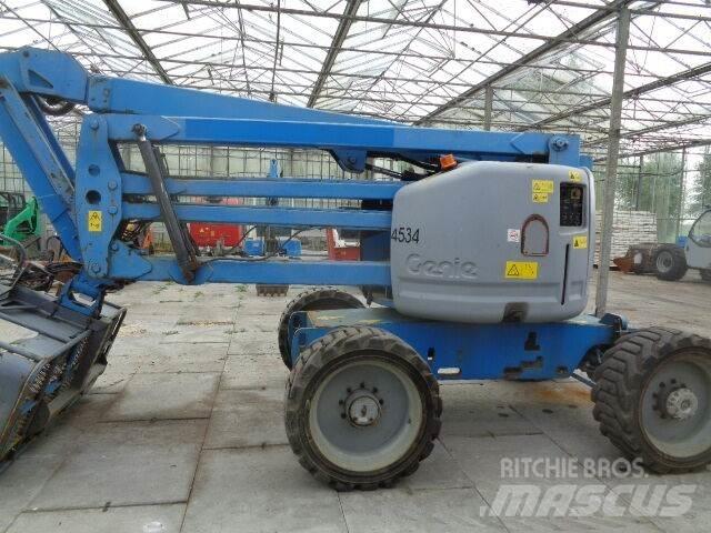 Genie Z45/25 曲臂高空工作平台
