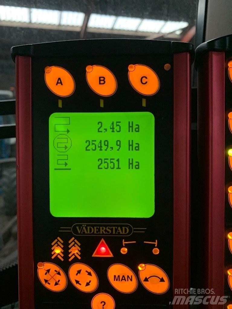 Väderstad Rapid 400C 多功能条播机