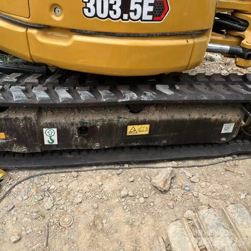 CAT 303.5 E CR 小型挖掘机