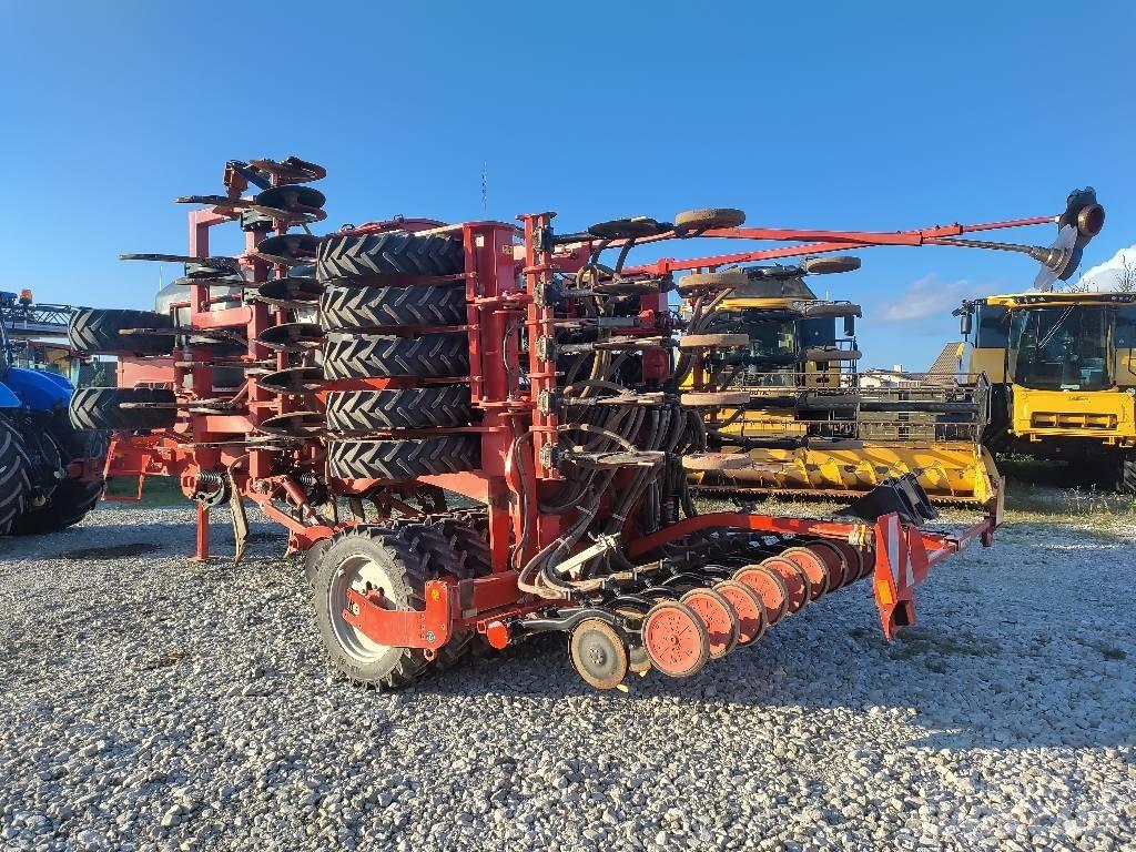 Horsch Focus 6 TD 条播机