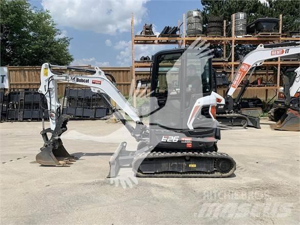 Bobcat E26 小型挖掘机