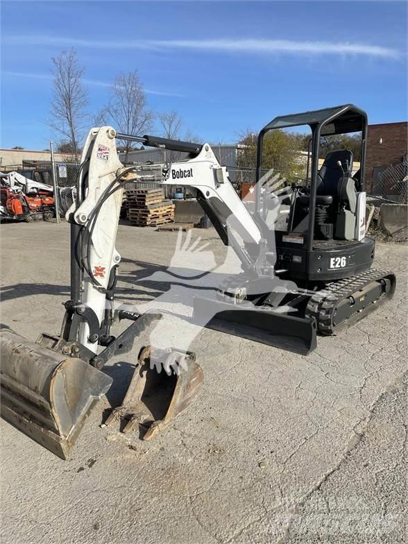 Bobcat E26 小型挖掘机