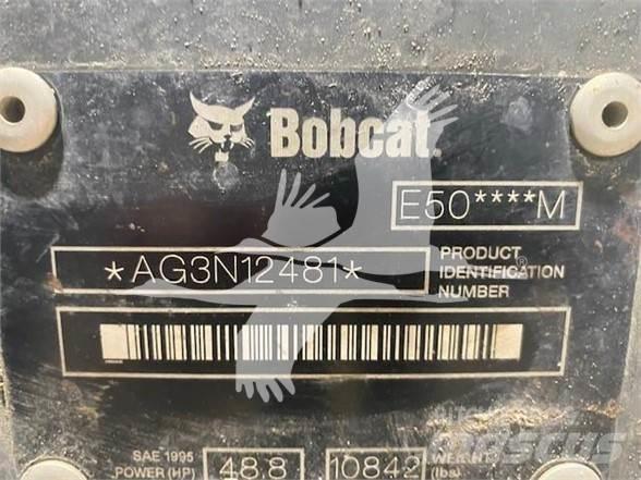 Bobcat E50 小型挖掘机