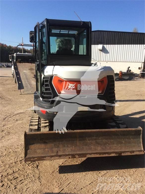 Bobcat E60 履带挖掘机