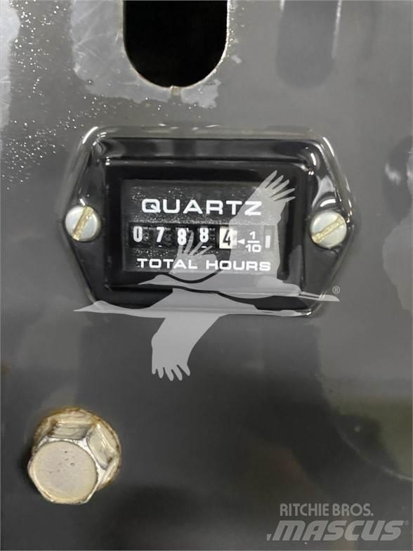 Bobcat MT100 滑移装载机