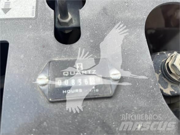 Bobcat MT100 滑移装载机