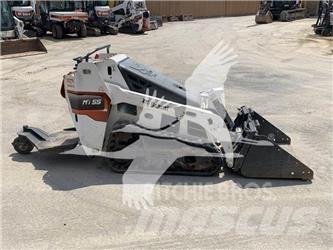 Bobcat MT55 滑移装载机