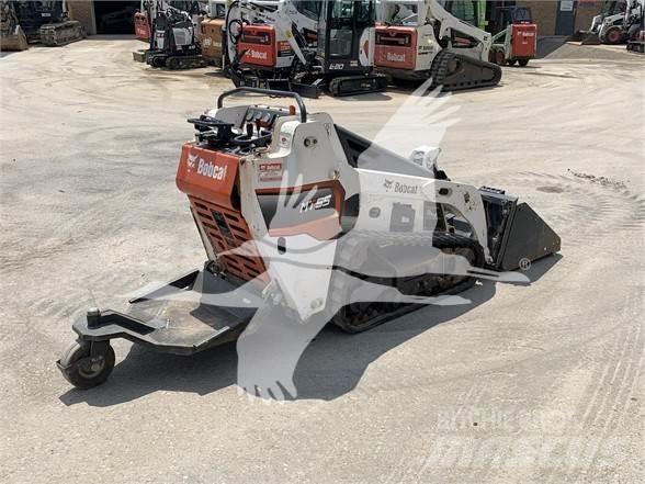 Bobcat MT55 滑移装载机