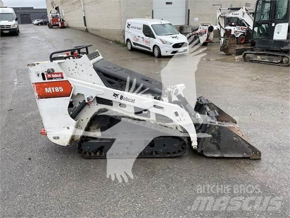 Bobcat MT85 滑移装载机