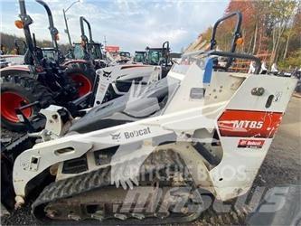 Bobcat MT85 滑移装载机