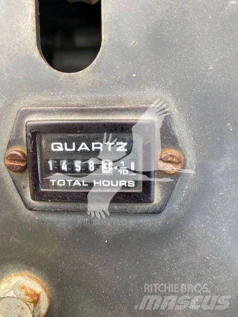 Bobcat MT85 滑移装载机