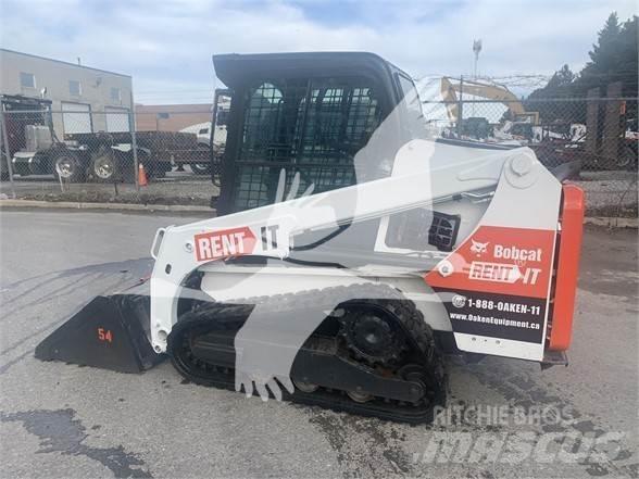 Bobcat T450 滑移装载机