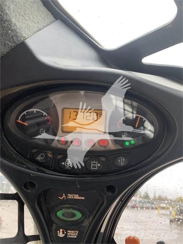 Bobcat T770 滑移装载机