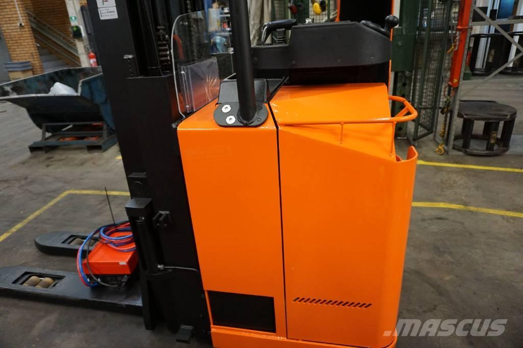 Toyota SSE160L 行走式堆垛机