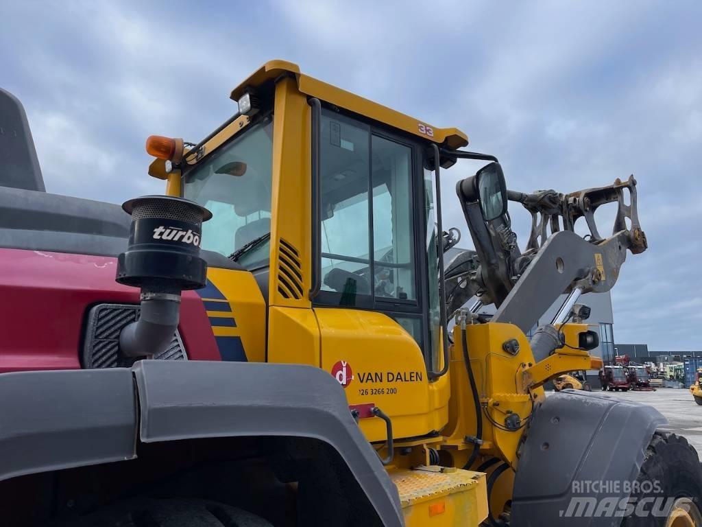 Volvo L 110 H 轮式装载机