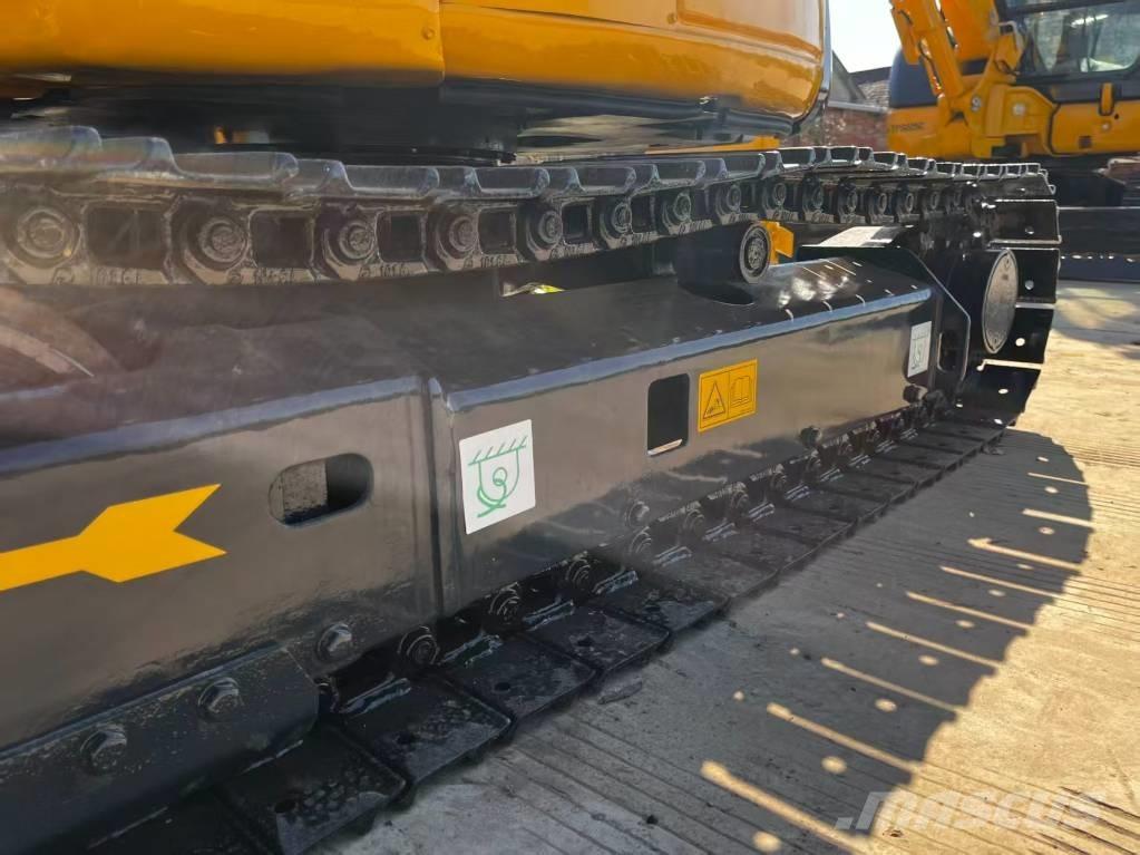 Komatsu PC 35 MR 小型挖掘机