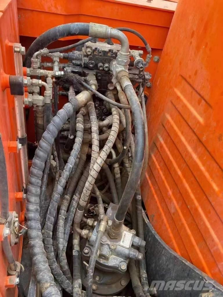 Doosan DX 75 履带挖掘机