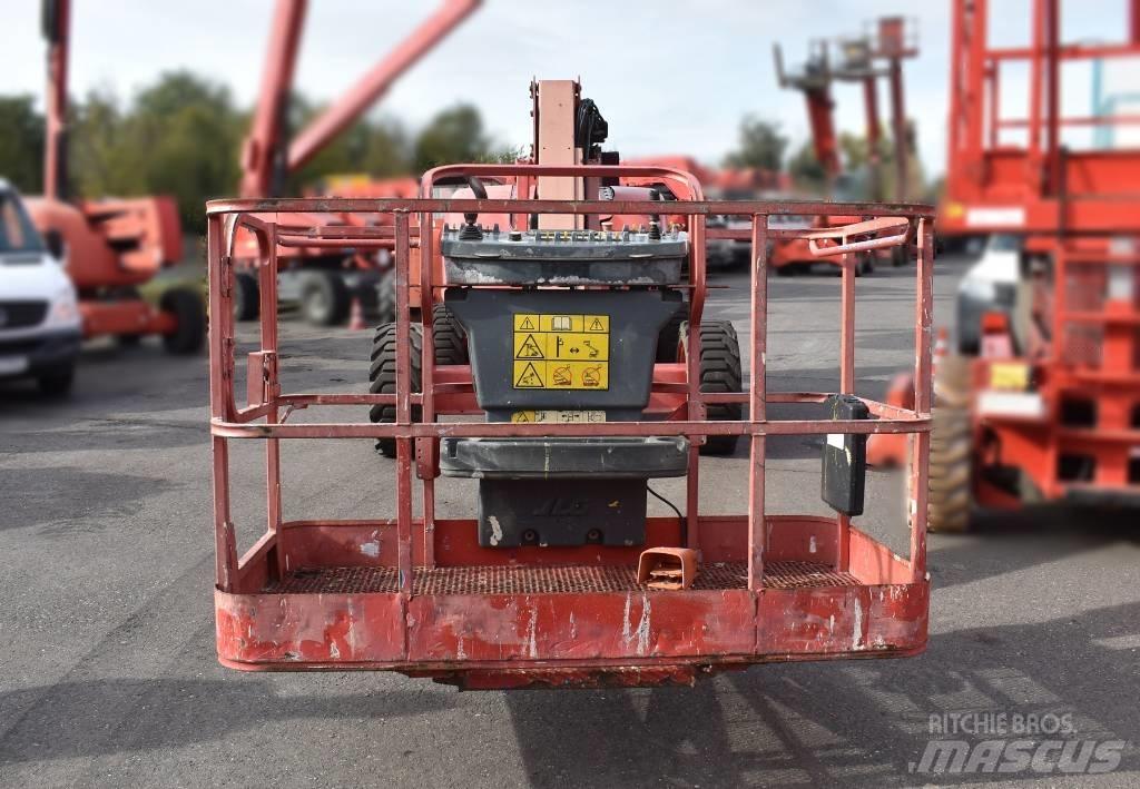 JLG 600 AJ 曲臂高空工作平台