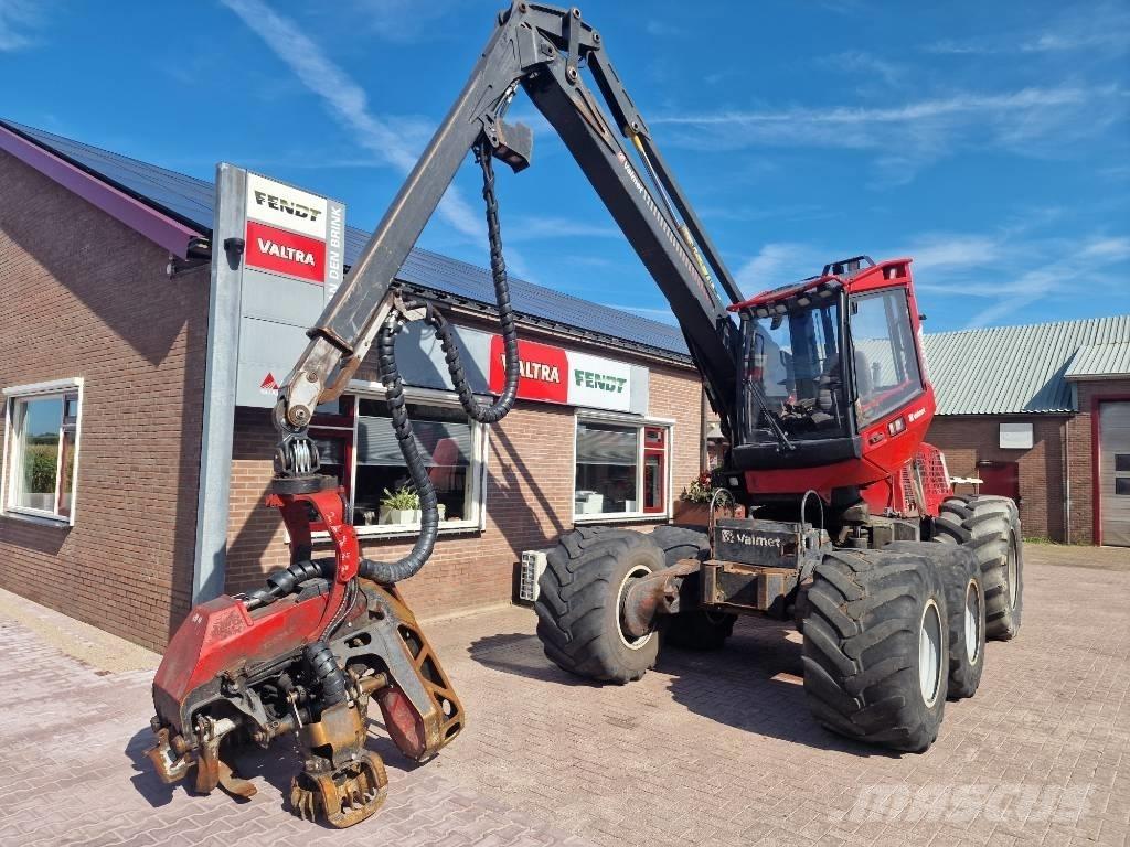 Valmet 911.4 收割机