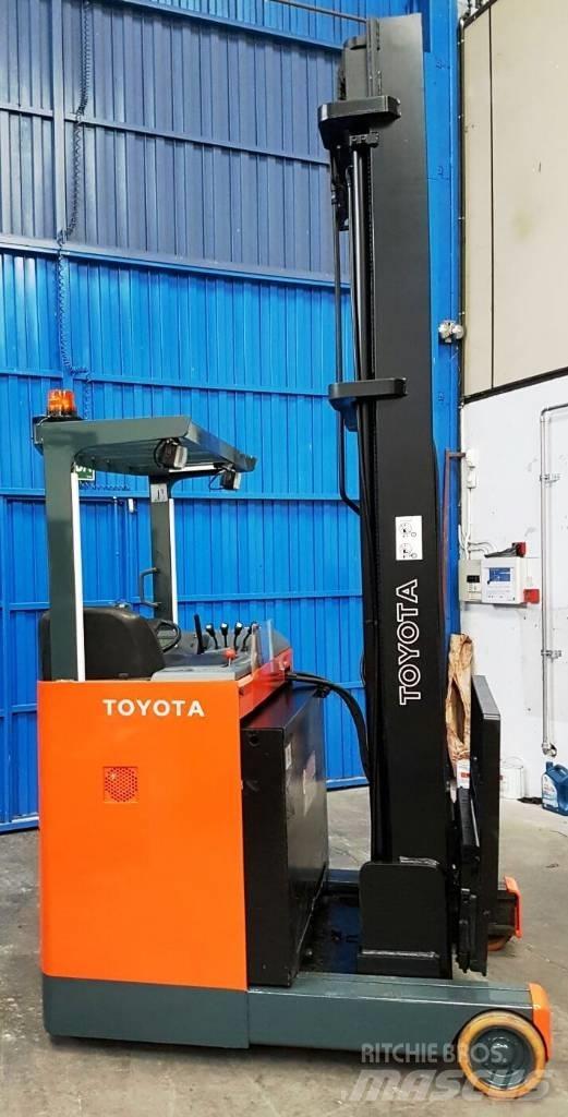 Toyota 6 FBRE 14 前移式叉车