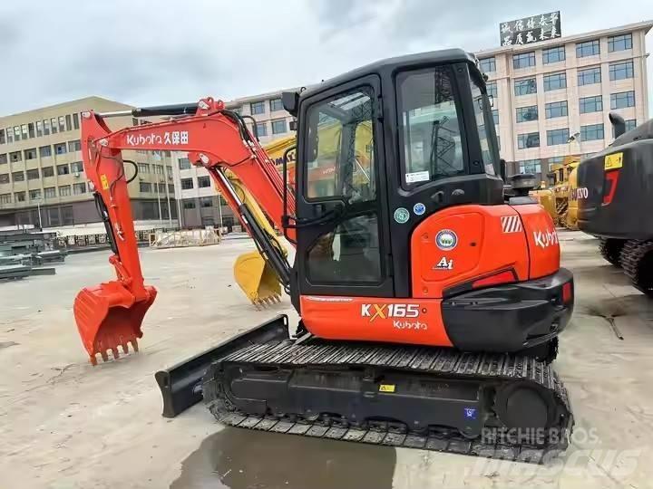 Kubota KX 165 小型挖掘机
