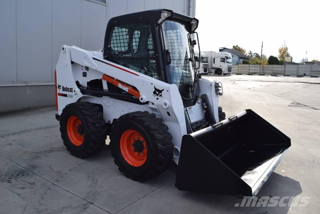 Bobcat S 630 滑移装载机