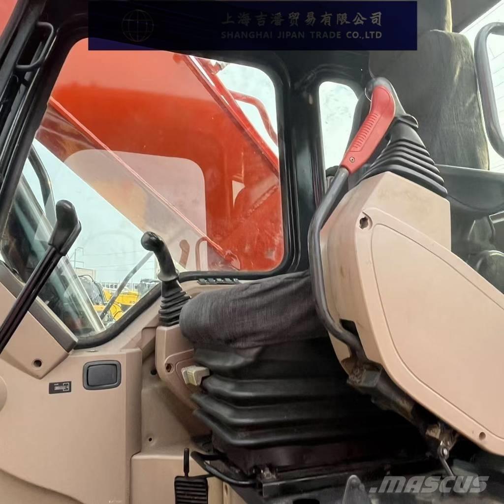 Doosan DH 300 LC-7 履带挖掘机