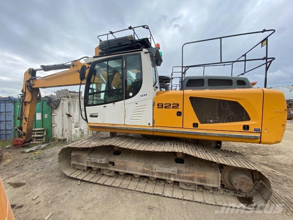 Liebherr R 922 履带挖掘机