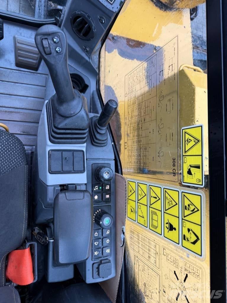 CAT 308 中型挖掘机