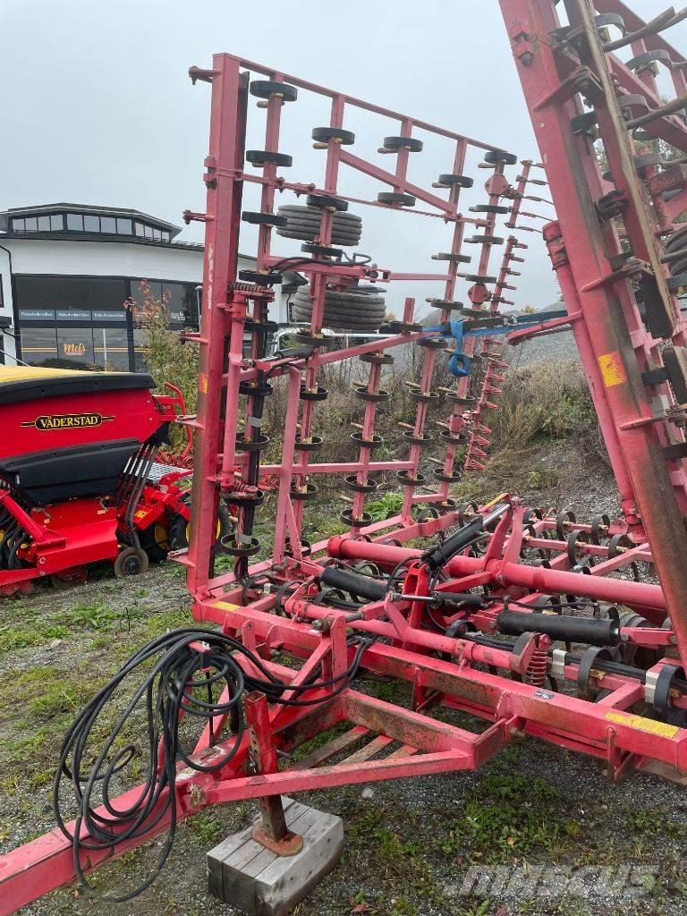 Väderstad NZE 钉齿耙