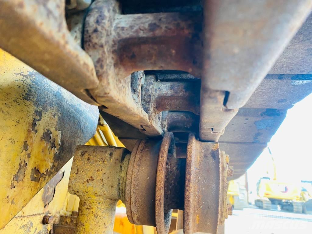 CAT 931 B 履带式装载机