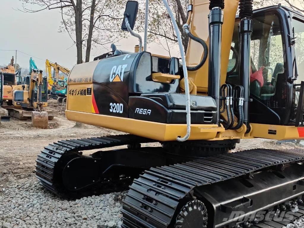 CAT 320 D 履带挖掘机