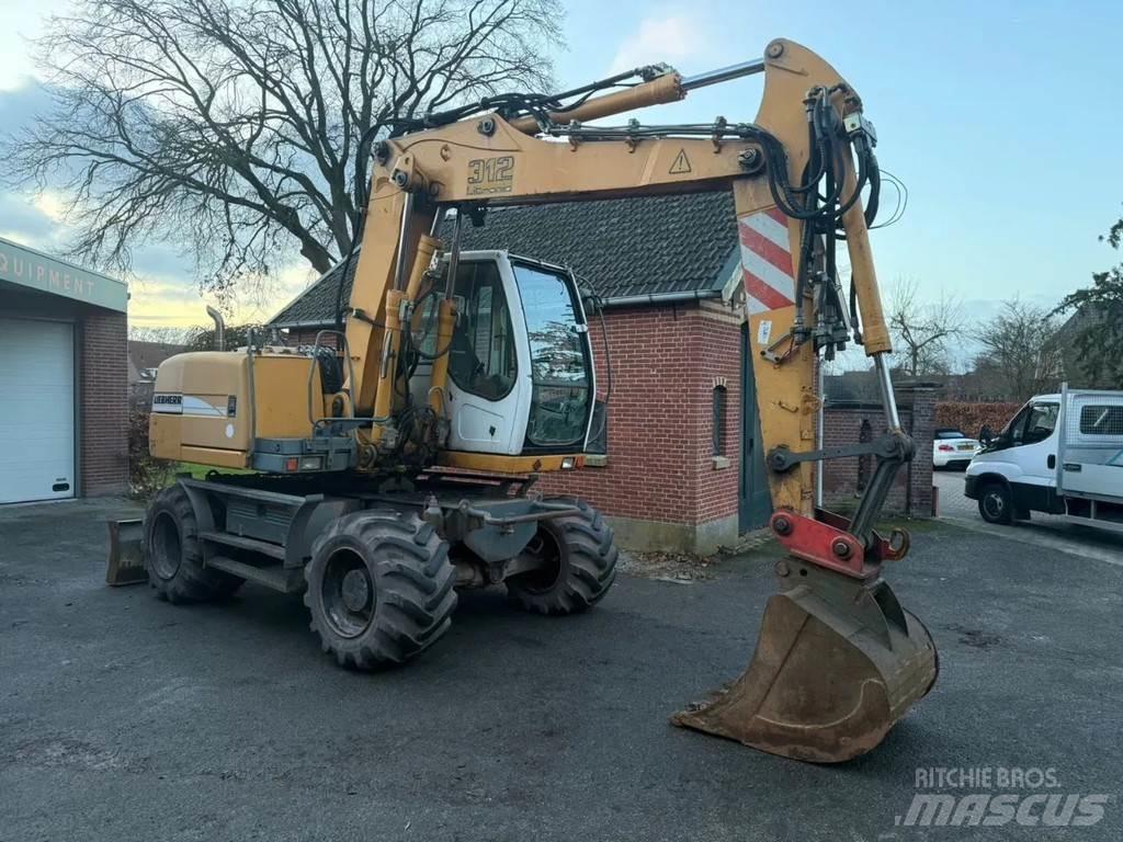 Liebherr A312 轮式挖掘机