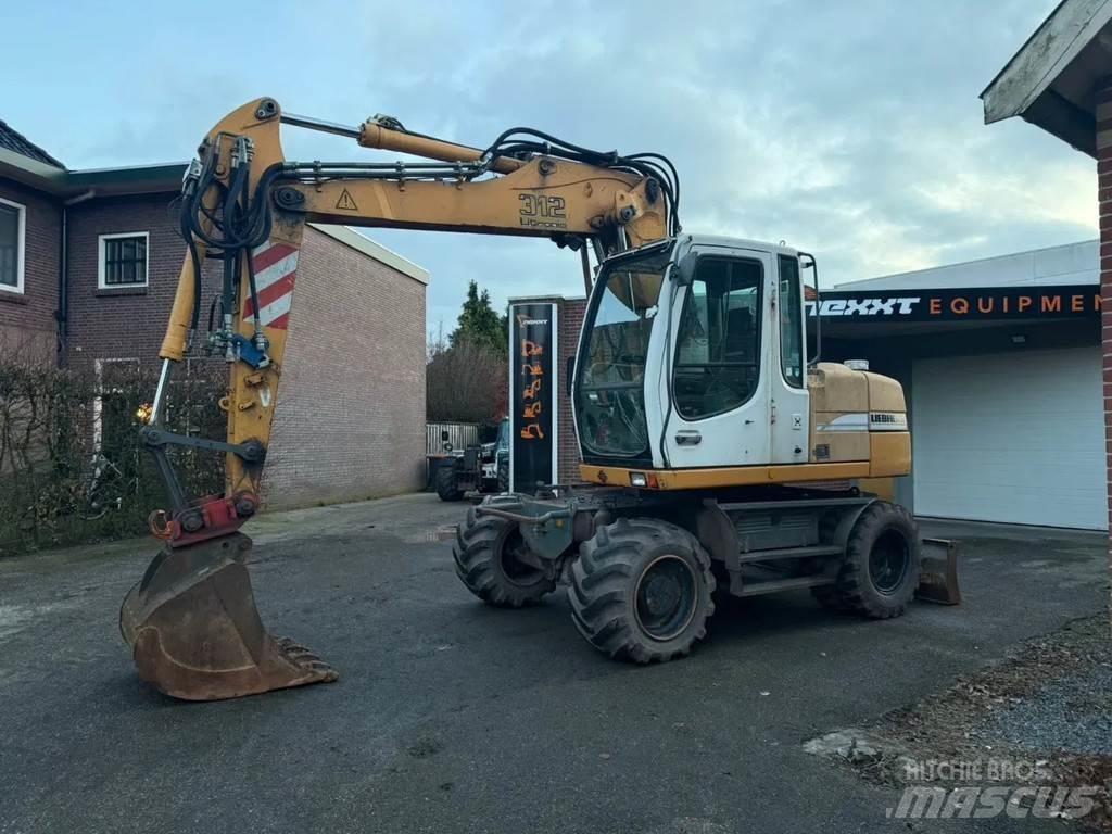 Liebherr A312 轮式挖掘机