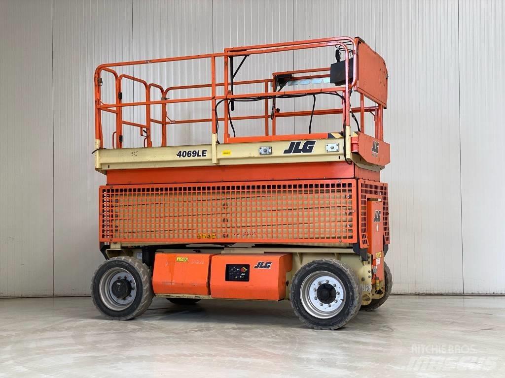 JLG 4069 LE 剪叉式升降机