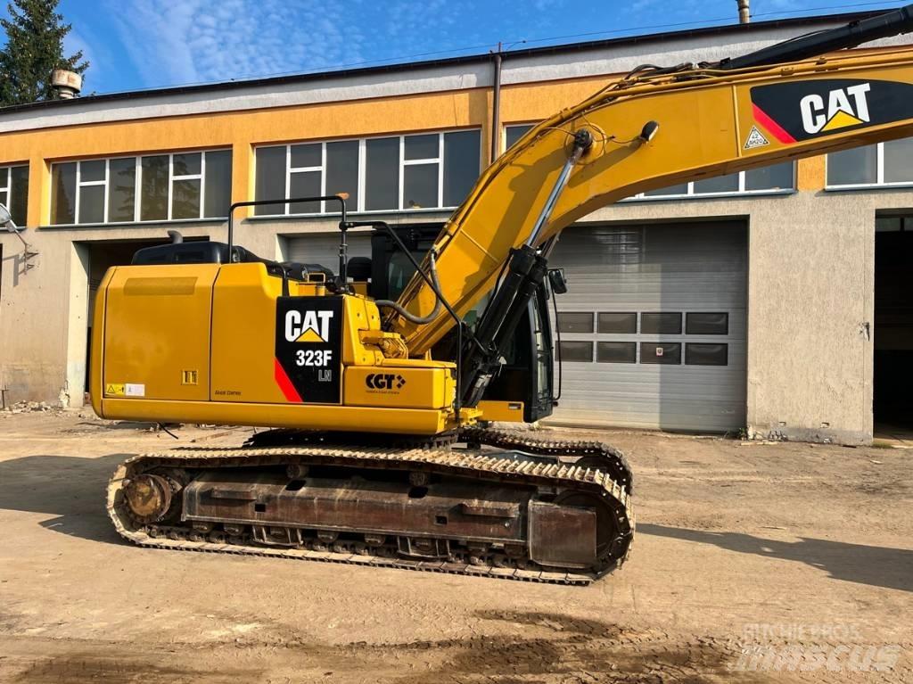 CAT 323 F LN 履带挖掘机