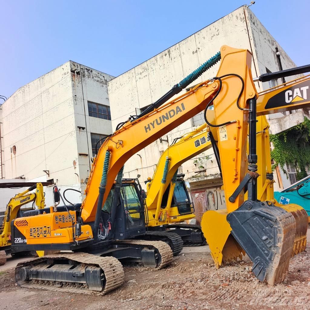 Hyundai 220LC-9 履带挖掘机