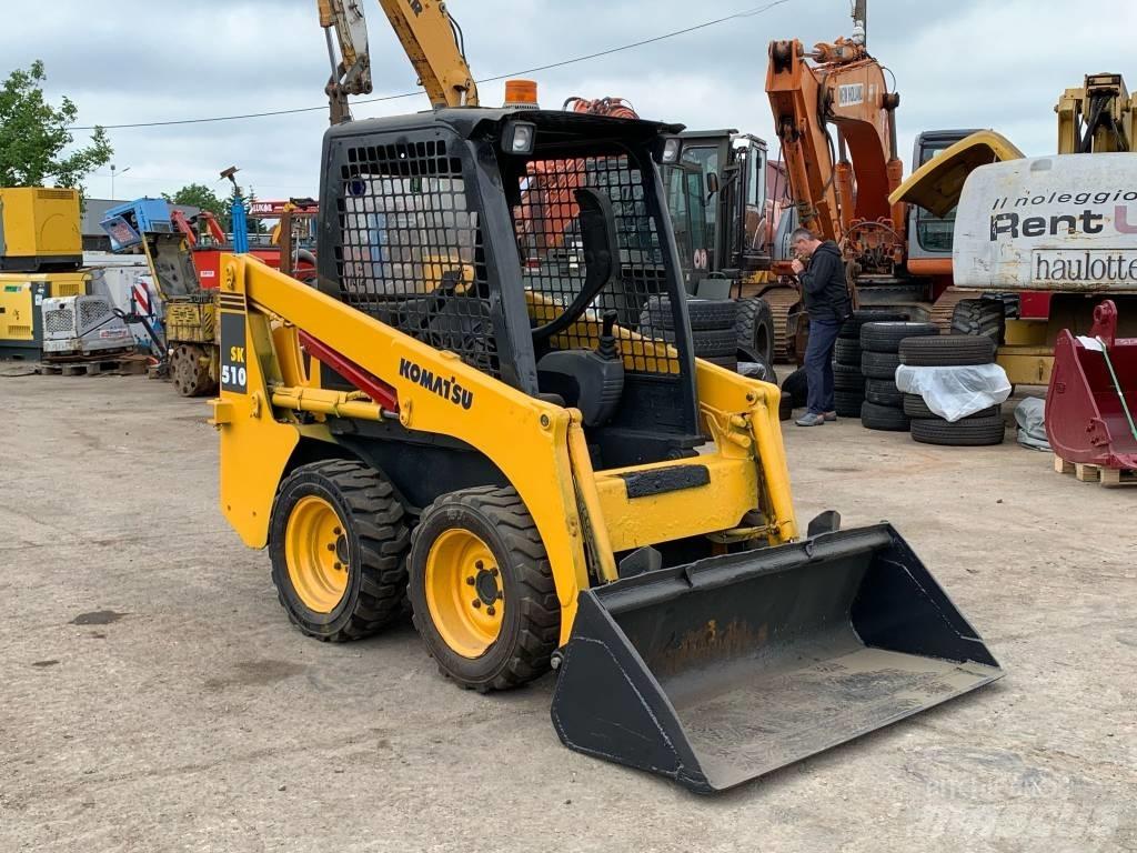 Komatsu SK 510 滑移装载机