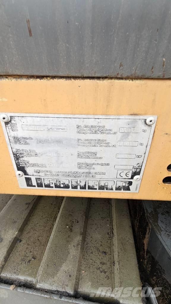 Liebherr 904 轮式挖掘机