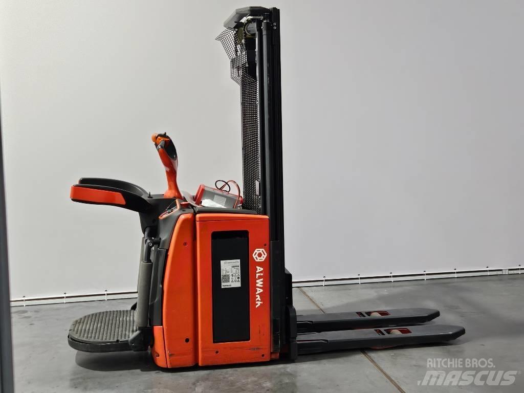 Linde L16AP 手托盘堆垛机