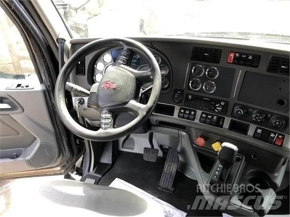 Kenworth T680 牵引车