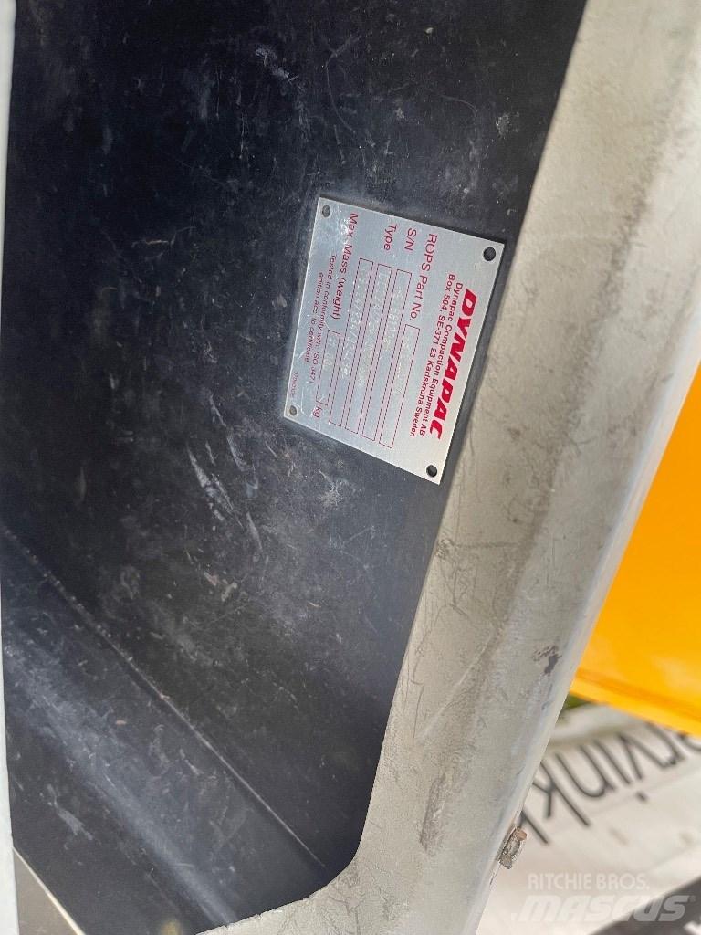 Dynapac CC 224 HF 双轮压路机