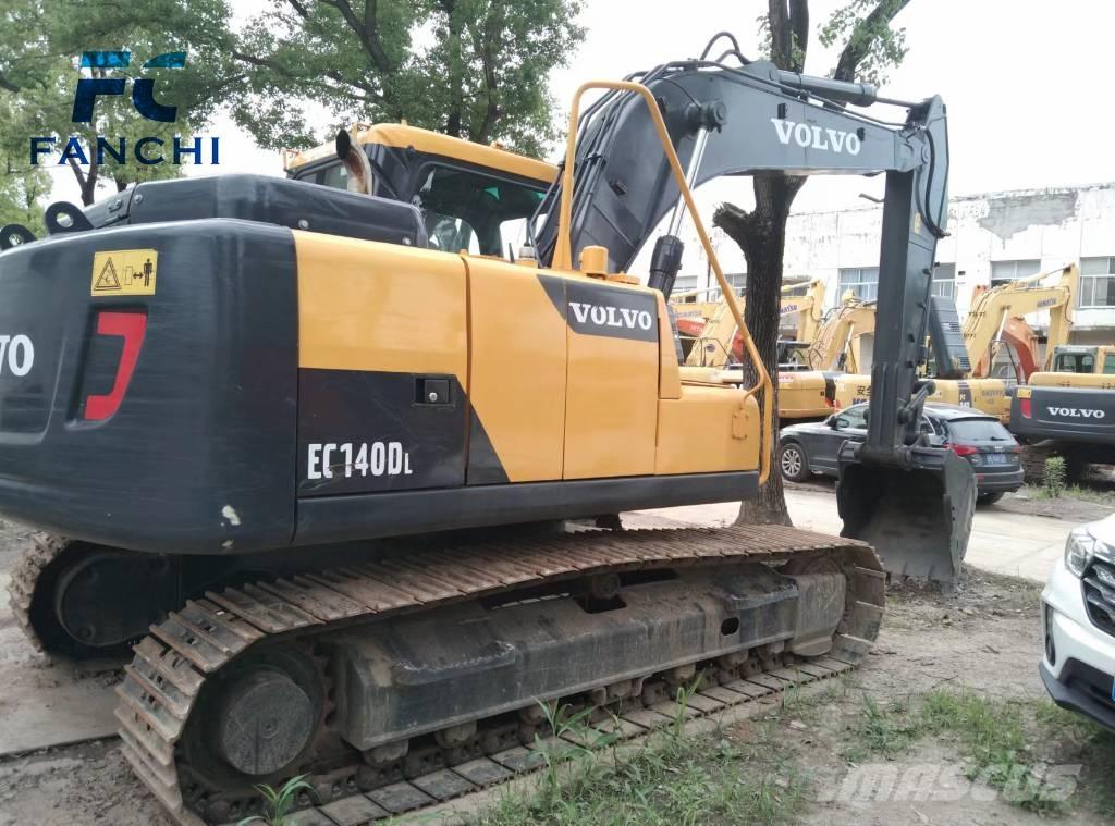 Volvo EC 140 DL 小型挖掘机