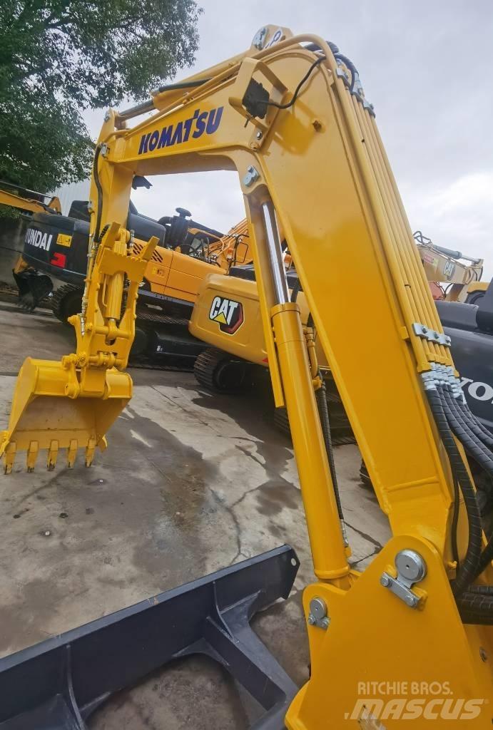 Komatsu PC 56-7 小型挖掘机