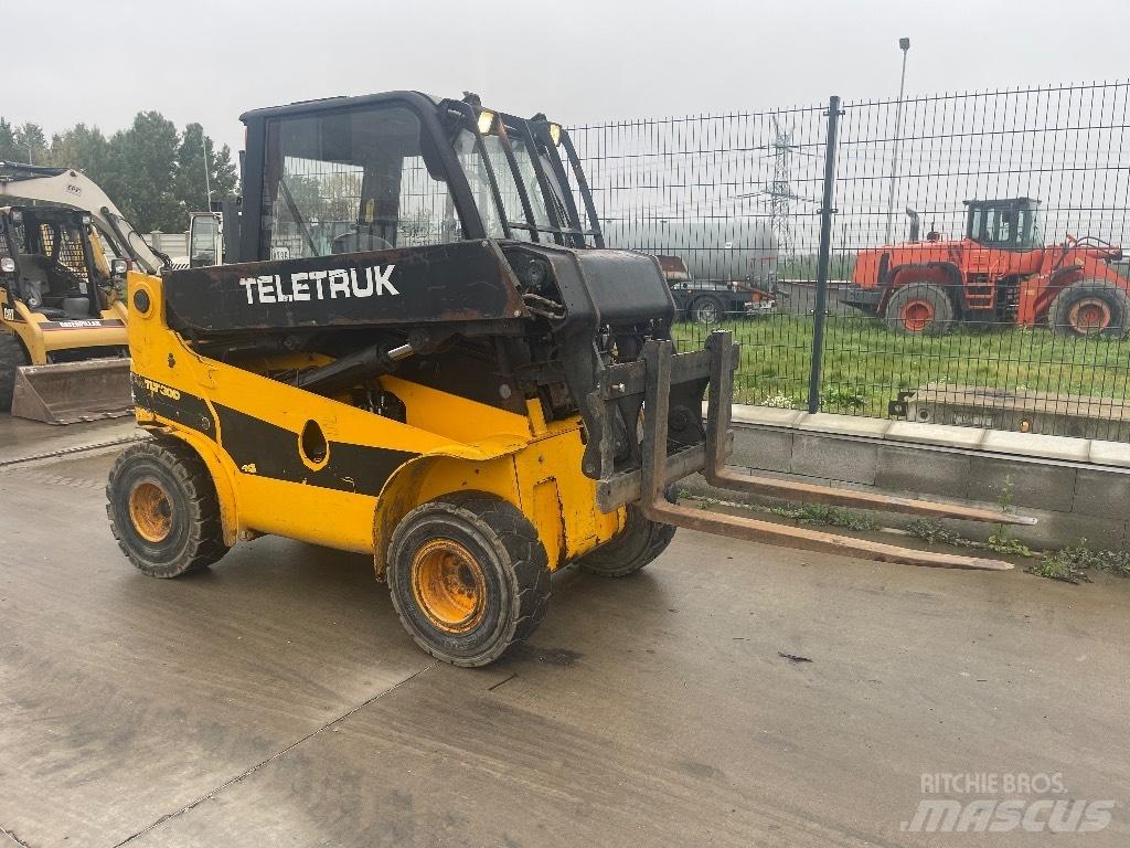 JCB TLT 30 D 4x4 !! 伸缩臂叉装车|叉装车