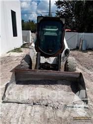 Bobcat S 650 滑移装载机