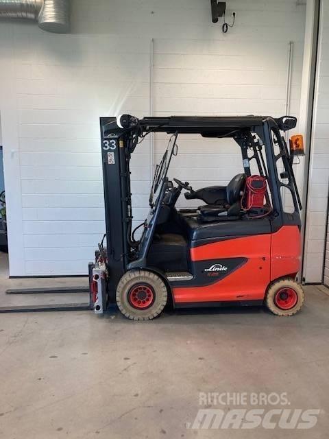 Linde E25/600RH/387 电动叉车