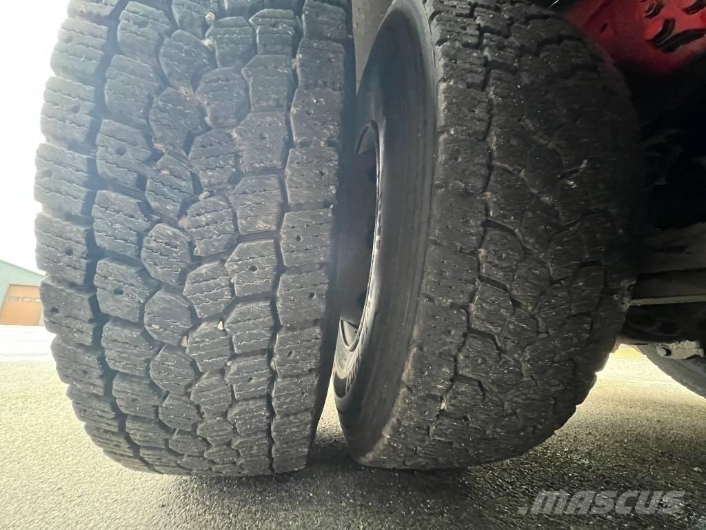 Scania R 730 B6X4NB 木材运输车